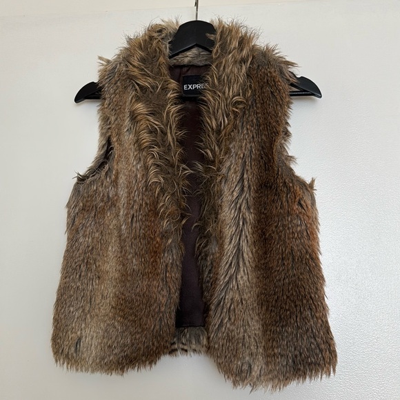 Express Faux Fur Vest in Brown - Picture 2 of 10